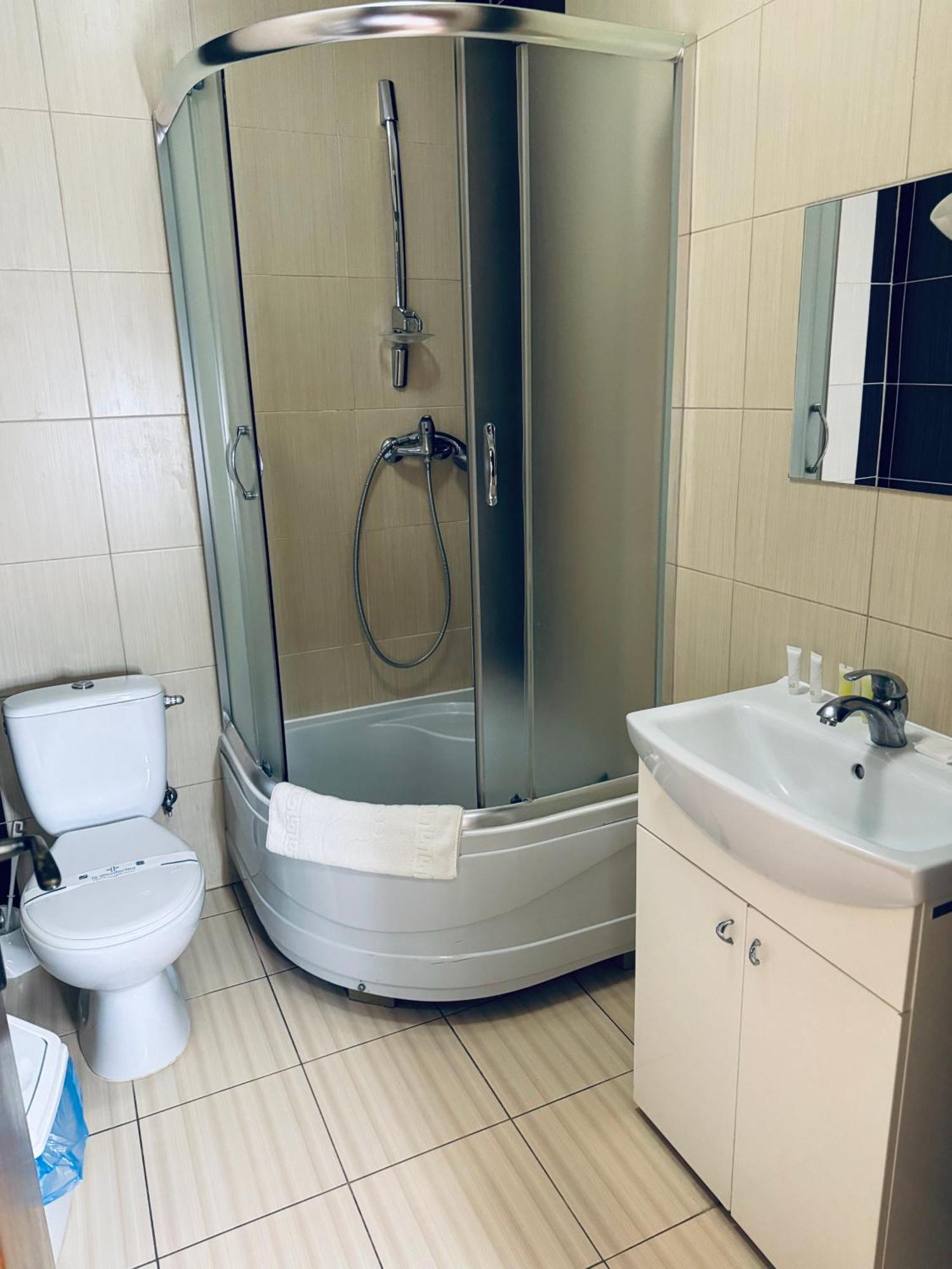 Etna Hotel Lviv Dış mekan fotoğraf